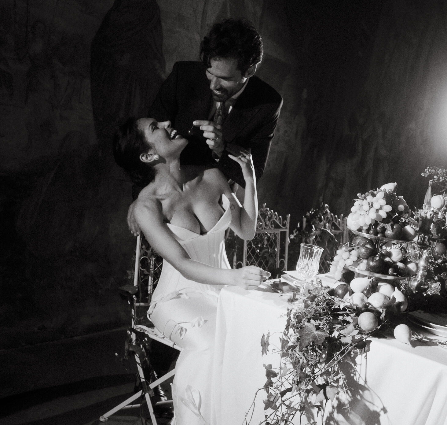 Luxury destination wedding photography in Tuscany at Villa di Geggiano